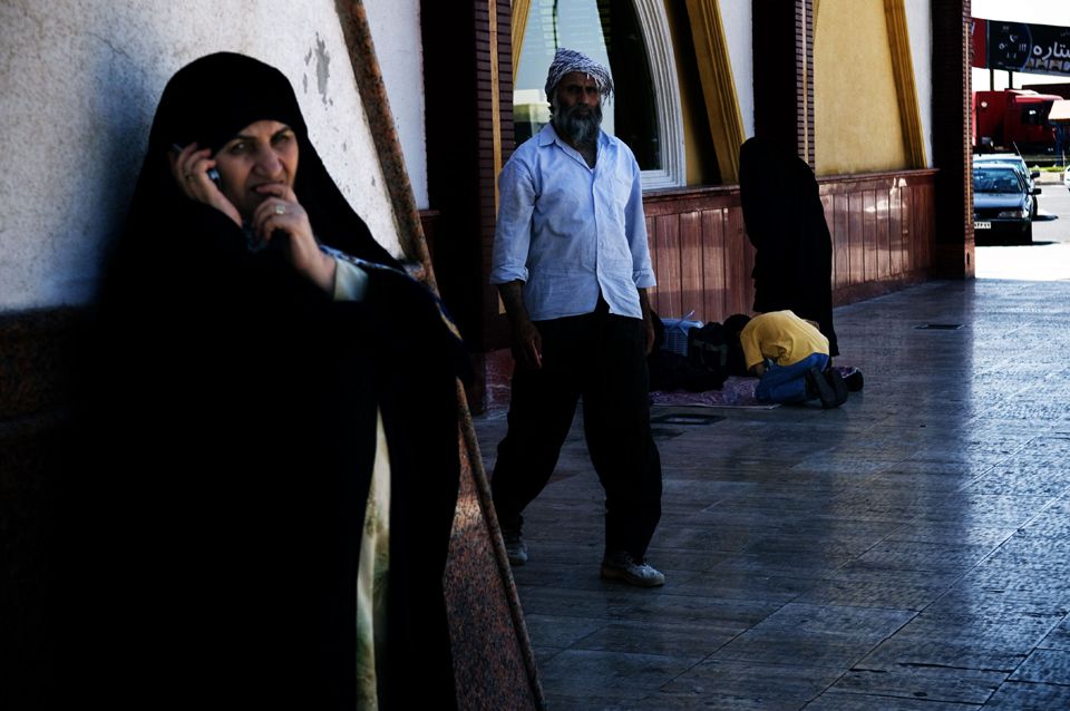 8 iran women pd 33